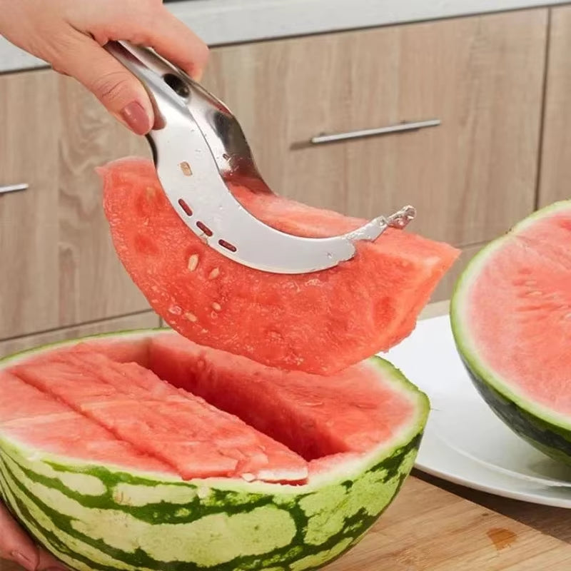Stainless Steel Windmill Watermelon Cutter - Effortlessly Slice Your Favorite Fruits with This Handy Kitchen Gadget!